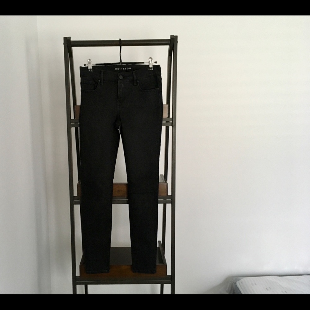Mott and Bow Black Skinny Jeans